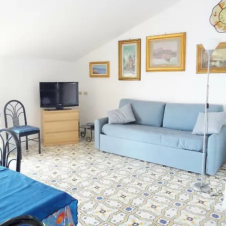 Casa *